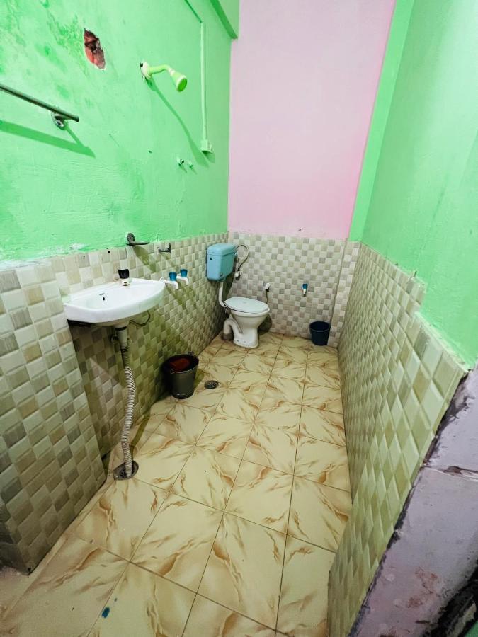 Hotel Shreenathji Haveli à Naimisharanya Extérieur photo